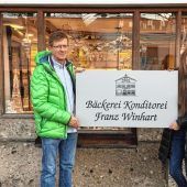 Bäckerei Winhart zeigt Herz für Kinder