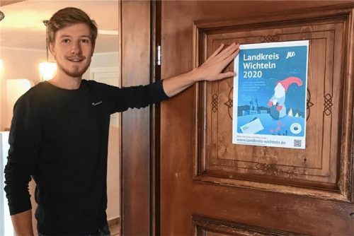In den regionalen Gaststätten unterwegs: Der Rosenheimer JU-Kreisvorsitzende Matthias Eggerl will mit seinem Landkreis-Wichtel-Projekt helfen. Foto Eggerl