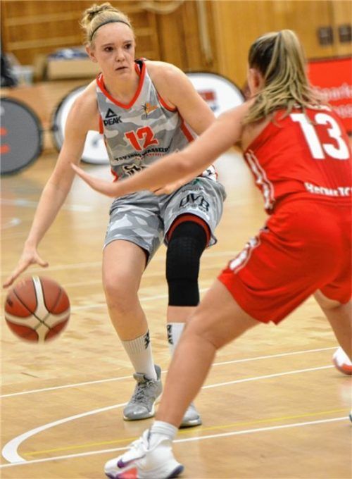 Laura Hebecker und der TSV Wasserburg sind am Samstagabend gegen Göttingen gefordert.Foto Hörndl