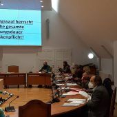 Viele Räte setzen freiwillig auf Masken