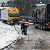 Schnee und Glätte sorgen für zahlreiche Unfälle