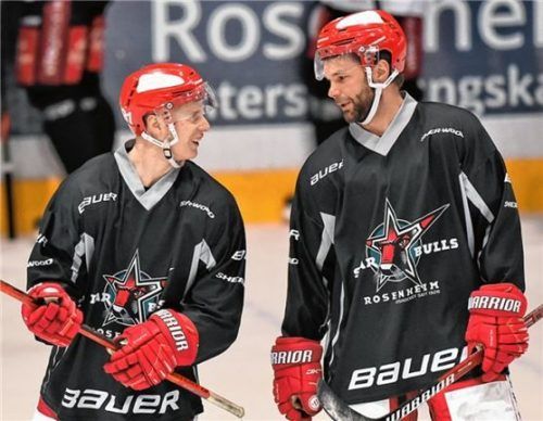 Jetzt auch in Rosenheim in einem Team: Die Neuerwerbungen Bohumil Slavicek (links) und Beppo Frank.Foto Ziegler