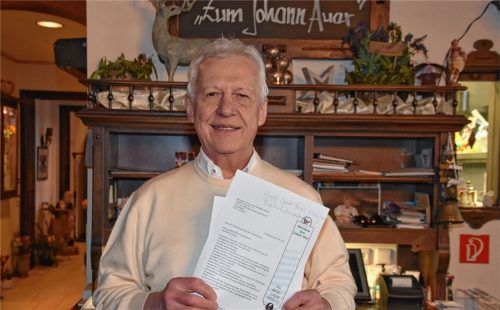 Macht seinem Ärger schriftlich Luft: Der Rosenheimer Gastwirt Toni Sket hat einen offenen Brief an den bayerischen Gaststättenverband Dehoga geschrieben. Foto Schlecker