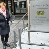 Ehrenamtliche Brückenbauerin