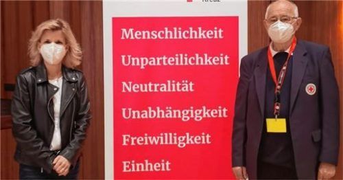 Wechsel an der Spitze: Daniela Ludwig übernimmt den Vorsitz des BRK-Kreisverbandes von Karl-Heinrich Zeuner. Foto BRK