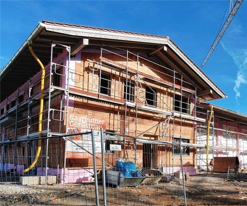 1,7 Millionen Euro sind heuer für den Neubau des Feuerwehrhauses in Schwabering im Haushalt 2021 in der Gemeinde Söchtenau veranschlagt.Foto  Ammelburger