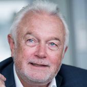 Astrazeneca: Kubicki wirft EU Fehler vor