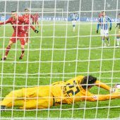 Kimmich im Stile eines Quarterbacks