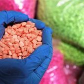 Ecstasy an Minderjährige verkauft?