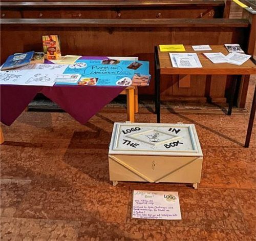 Das Angebot „Logo in the Box“ liegt noch bis Mitte Februar in der Christkönigkirche auf.Foto Jugendtreff Logo
