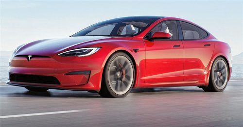 Das Model S bekommt ein Update mit reichlich mehr Leistung und einem neuen Cockpit.Foto ampnet/Tesla