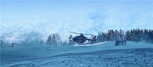 Der verunglückte Bub musste mit dem Rettungshubschrauber ins Krankenhaus geflogen werden. Foto Bergwacht Brannenburg