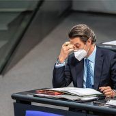 Verkehrsminister weiter in der Kritik