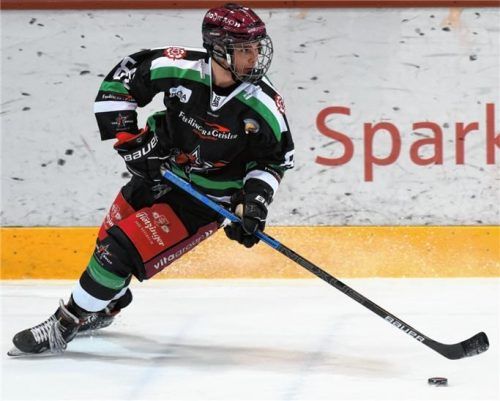 Erzielte sein erstes Tor im Seniorenbereich: Nachwuchsnationalspieler und Starbulls-Verteidiger Michael Gottwald.