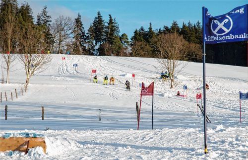 Nach 75 Jahren blickt der FC Halfing auf eine bewegte Zeit zurück. Legendär sind die Skirennen um die Halfinger Goaß am Oberweg. Foto RE