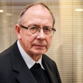 Sofortiger Rückzug Rücktritt angeboten Rückzug angekündigt