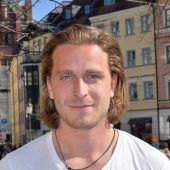 Ist der Rückzieher der Kanzlerin richtig?