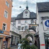 Stadt weitet die Maskenpflicht aus