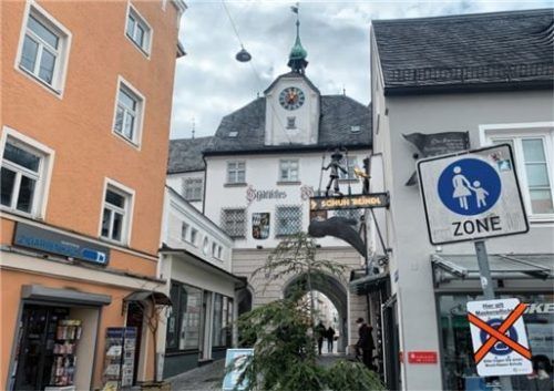 Ab Donnerstag gilt in der gesamten Fußgängerzone Maskenpflicht. Foto Gantner