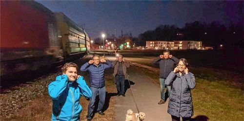 Aktuell gibt es keine gute Nachbarschaft zwischen Bürgern und Bahn in der Gemeinde Rohrdorf: Der Lärm ist unerträglich. Foto re