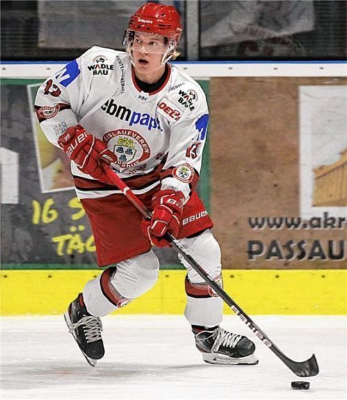 Der Waldkraiburger Mario Zimmermann hat sich in der Landshuter Abwehr festgespielt. Foto Georg Gerleigner