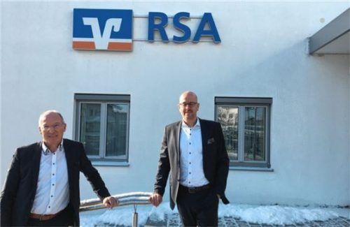 Freuen sich über ein weiteres Rekordjahr: Vorstandssprecher Thomas Rinberger und Direktor Alfred Pongratz. Foto Duczek