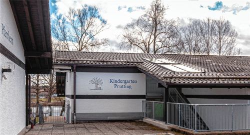 Mariä Himmelfahrt ist der bislang einzige Kindergarten in der Gemeinde Prutting. Er ist voll belegt, fürs nächste Jahr mussten Kinder bereits abgewiesen werden.Foto Thomae