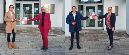 Maya Luneburg, Sonja Rainer (Beraterin der Geschäftsstelle Flintsbach), Vincent Langer und Lucia Schumann (ebenfalls Beraterin in der Geschäftsstelle Flintsbach) (von links) bei der Preisübergabe des Planspiels Börse von der Sparkasse Rosenheim-Bad Aibling. Luneburg und Langer vom Team „LuLa Investments“ belegten den dritten Platz bei der Wettbewerbskategorie „Junge Erwachsene und Studenten“.Foto re