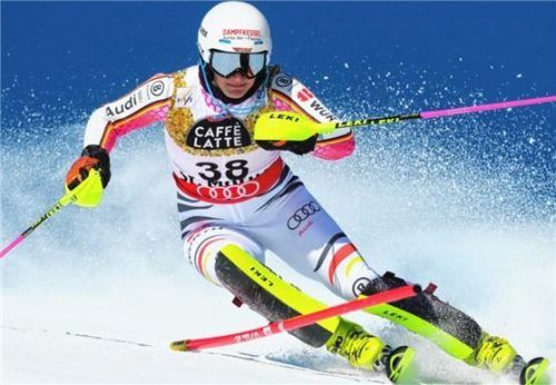 Nach ihrem ersten Kreuzbandriss startete Marina Wallner ein erfolgreiches Comeback und nahm unter anderem an der Weltmeisterschaft in St. Moritz teil. Foto Michael Kappeler/DPA