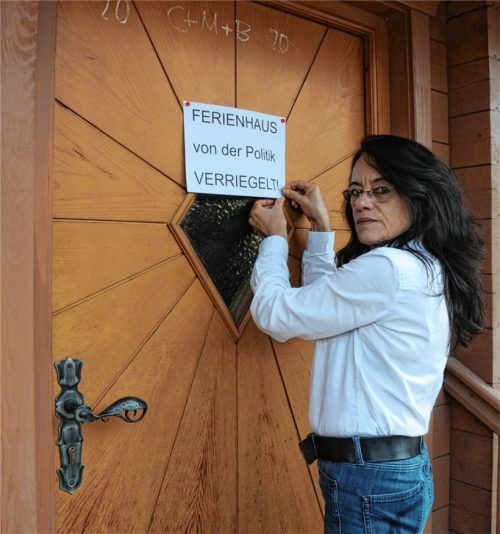 Petra Reischl-Zehentbauer aus Neubeuern setzt sich dafür ein, dass Ferienhäuser und -wohnungen wieder vermietet werden dürfen. Foto RE