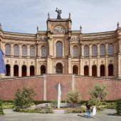 Maximilianeum erhält seinen prachtvollen Eingang zurück