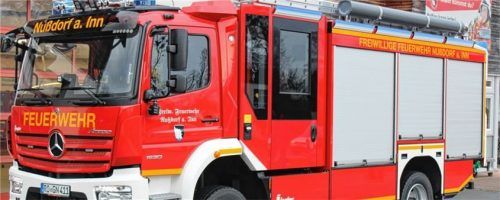 Der Stolz der Nußdorfer Feuerwehr: das Löschfahrzeug LF 20. Es gilt als eines der besten Modelle auf dem Markt.Foto Steffenhagen