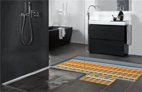 Flächenheizungen können sowohl mit Warmwasser als auch – wie hier – elektrisch betrieben werden. Foto epr/Altmayer Marketing/Blanke