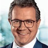 „Durchsetzungsstark“ und das „Zeug zum Kanzler“
