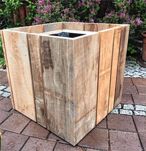 20 neue Müllbehälter sollen im Mangfallpark aufgestellt werden. Foto Stadt Rosenheim