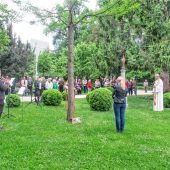 Bayernbund-Maiandacht in Rosenheim im Riedergarten
