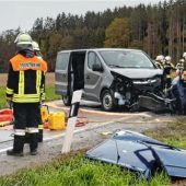 Überholmanöver bei Hörbering misslingt – zwei Verletzte