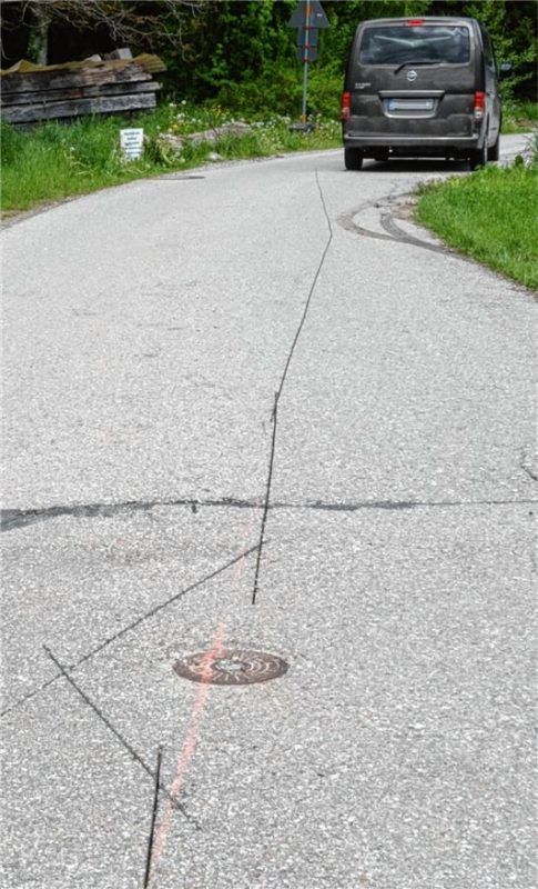 Die Fräßstelle auf der sogenannten „Unterkurferstraße“ Foto Ammelburger