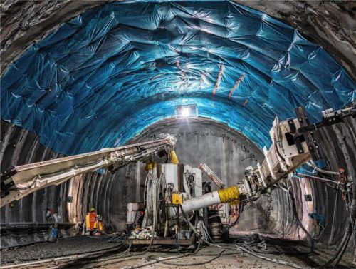 Die Verzögerung der Fertigstellung des Brennerbasistunnels – hier Arbeiten im Bereich der Eisackunterquerung – hat wohl keinen Einfluss auf die Planungen und den Bau des Brenner-Nordzulaufs. BBT SE/Davide Ronggador