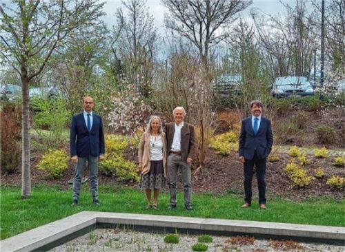 Dr. Georg Röhrmoser wurde coronakonform im kleinen Rahmen verabschiedet. Foto re
