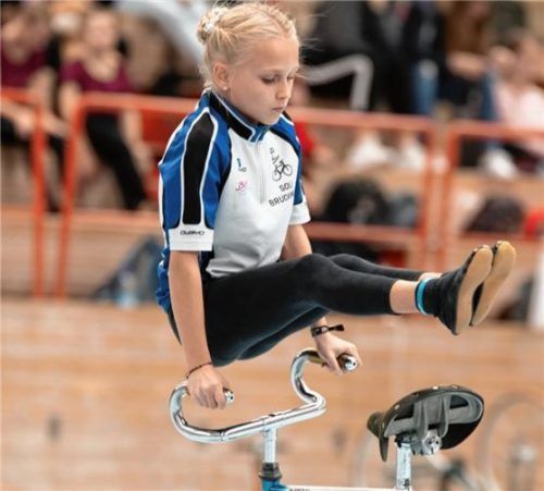 Lisa Lechner beeindruckte mit einem sehr sauberen Programm. Sie erzielte mit 73,11 von 80 aufgestellten Punkten (91,4 Prozent) eine neue persönliche Bestleistung. Foto Soli Bruckmühl