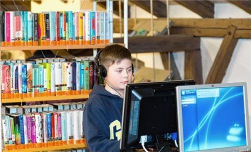 onlinekatalog re

Der neue Online-Katalog ist benutzerfreundlich und intuitiv zu benutzen.Beispielfoto Stadtbibliothek Rosenheim