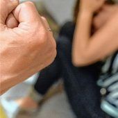 Mann bewusstlos geschlagen