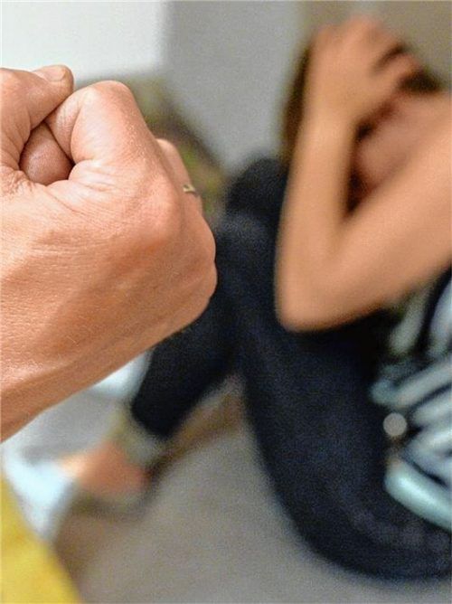 Wegen vorsätzlicher Körperverletzung wurde ein 49-jähriger Ruhpoldinger zu einer Geldstrafe von insgesamt 4700 Euro verurteilt. Das Opfer, ein 56-jähriger Traunreuter, musste nach der Schlägerei ins Krankenhaus. Foto re