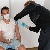 Bei Krones und Marc O‘Polo nimmt das Impfen gegen Corona Fahrt auf