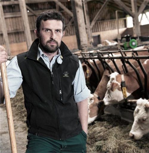 Der Betrieb von Bergbauer Marinus Spann aus Bad Feilnbach ist seit dem Tag der Hofübernahme im Jahr 2013 Mitglied der Genossenschaft Berchtesgadener Land. Foto re