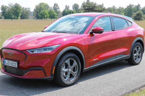 Der Ford Mustang Mach-E spricht ein grundsätzlich anderes Publikum an, ohne unsportlich zu wirken. Foto Sohnemann