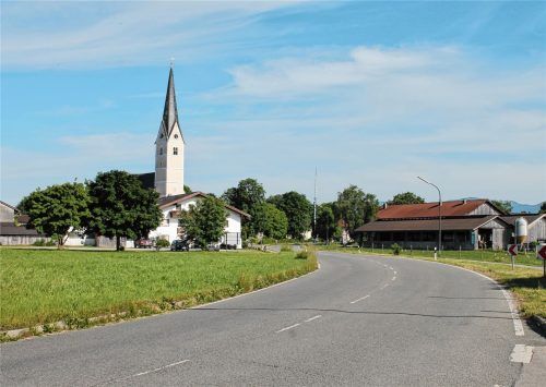 Der Straßenraum der Ortsdurchfahrt Pfaffenhofen wird neu gestaltet. Foto Heinz