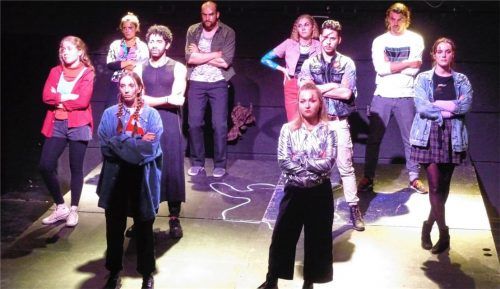 Die Abschlussklasse der Schauspielschule Zerboni bot eine spannende Leistung. Foto Janeczka