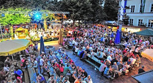 Ein Bürgerfest in Kolbermoor wie in „alten Zeiten“? Nach Einschätzung von Christian Poitsch steht derzeit „noch in den Sternen“, ob daraus heuer was wird. Foto re